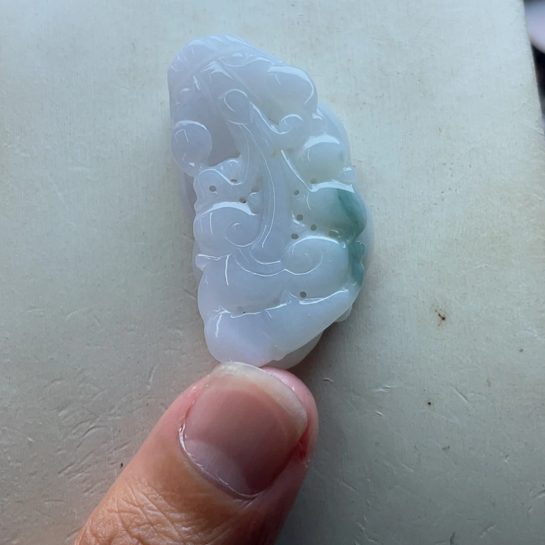 【闪购商品】颈饰未镶嵌翡翠L****6翡翠