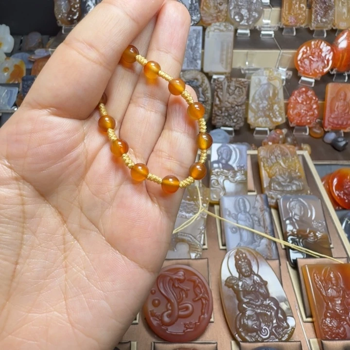 玛瑙/玉髓颈饰未镶嵌撇**ヽ