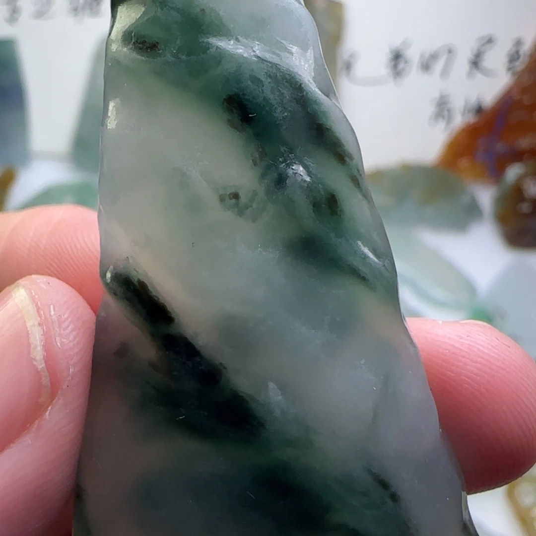 定制翡翠未镶嵌不包工