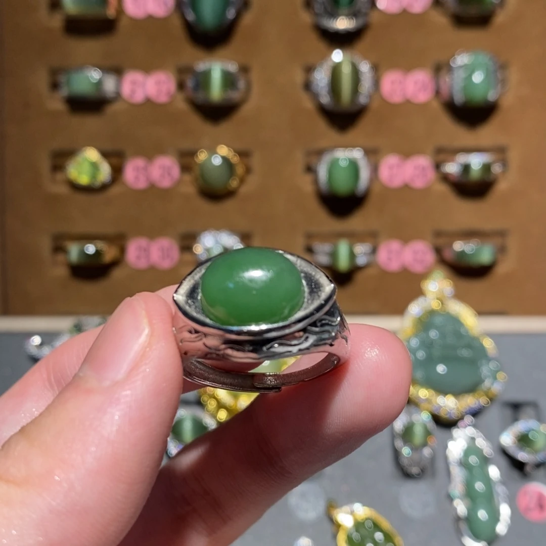 和田玉未镶嵌戒指