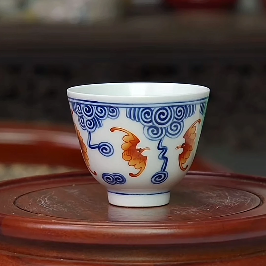 青花 洪福齐天纹 杯   高5.8公分 口径7公分 全品