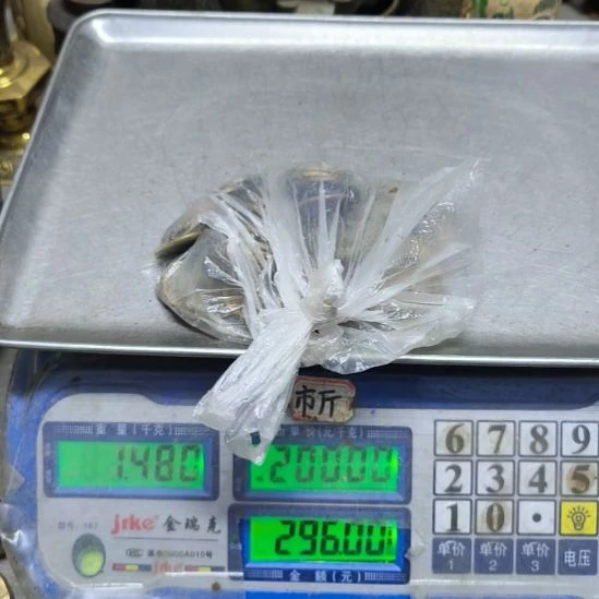 珍****铜器2608888888888888888