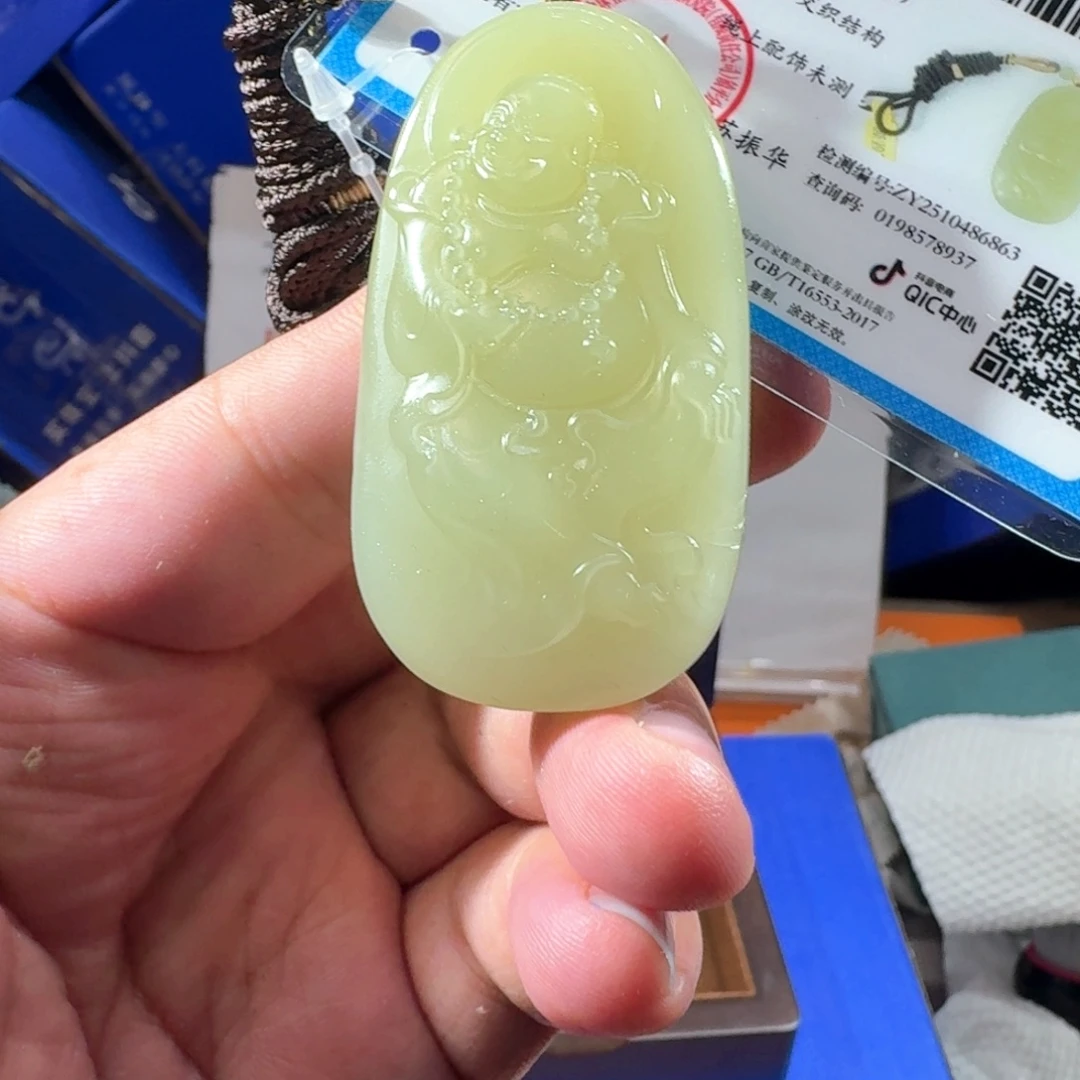 和田玉（糖玉）未镶嵌颈饰