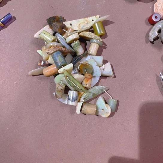 和田玉（糖玉）未镶嵌挂件佳*