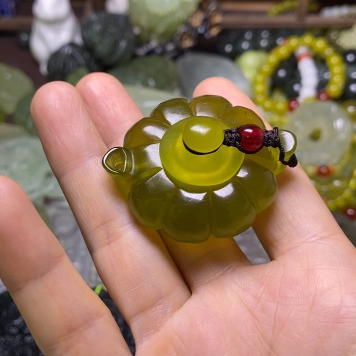 岫玉未镶嵌岫玉颈饰