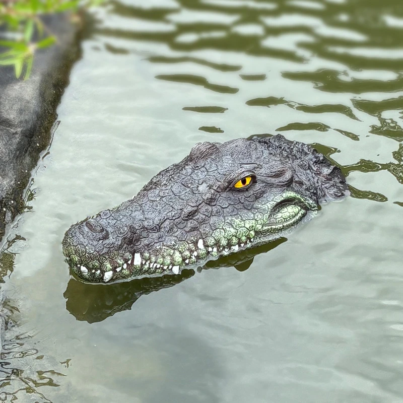 有趣的浮水鳄鱼动物摆件点缀户外庭院花园草地池塘鱼缸流水装饰品