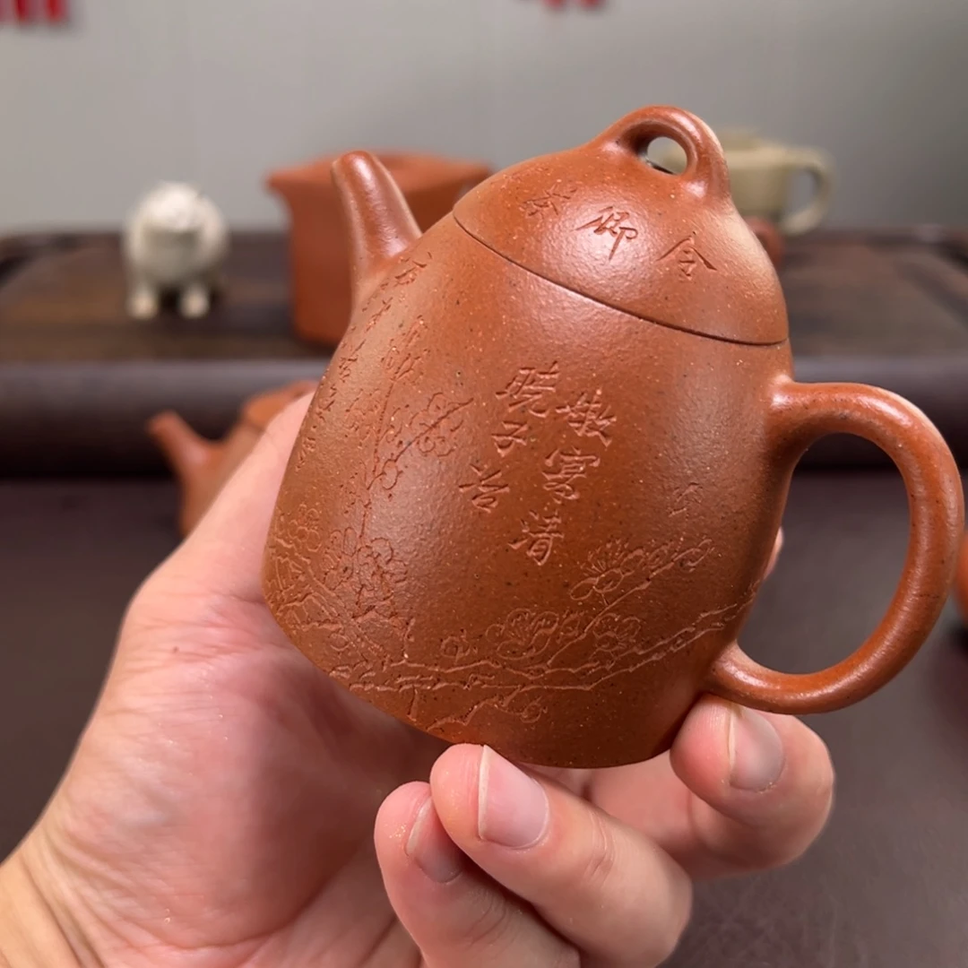 爱***木茶壶紫砂宜兴紫砂壶的制作