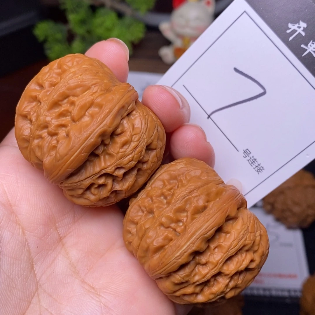 文玩核桃把件7元宝4.3