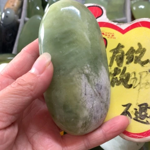 蛇纹石玉未镶嵌手把件