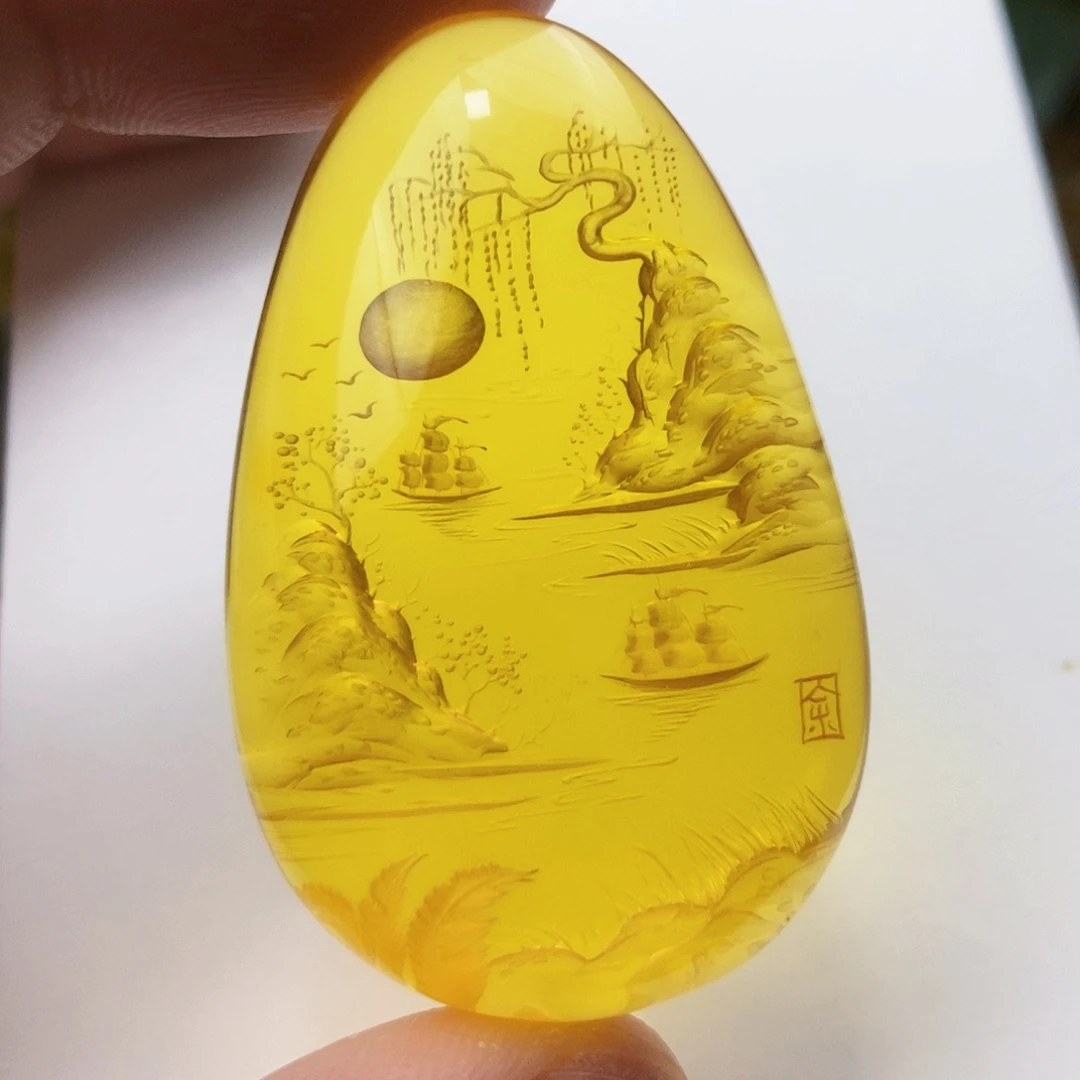 【闪购商品】金珀吊坠(不含链)未镶嵌