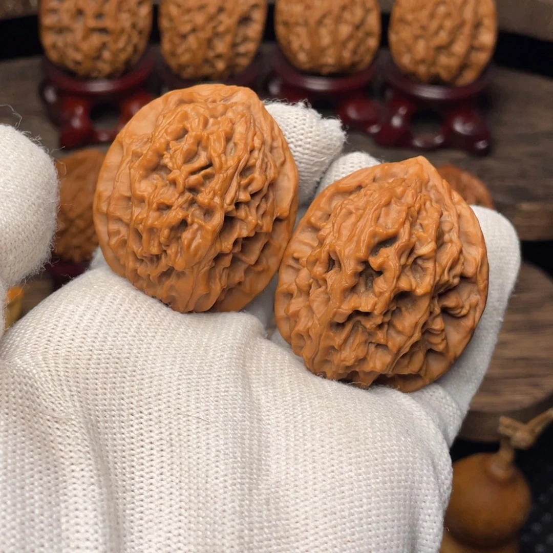 把件文玩核桃秦岭野生山魄系列龙夔38尖小修