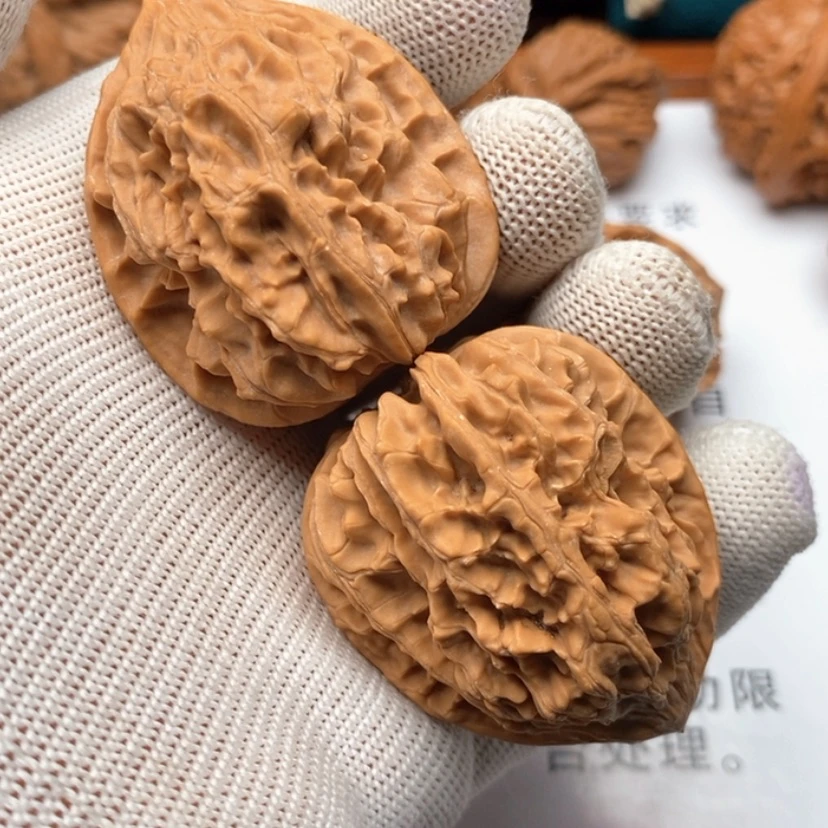 【闪购商品】把件文玩核桃47鸡心