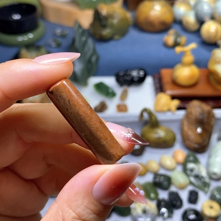 岫岩河磨玉（透闪石质玉）未镶嵌挂件