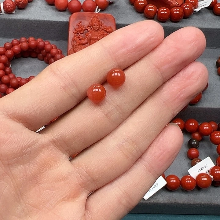 南红玛瑙南红耳钉7mm银S925镶嵌