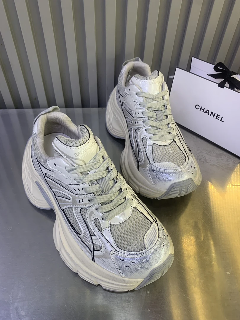 2025新版爆版老爹鞋，底 厚6厘米，标准尺码，增高显瘦，显腿长，