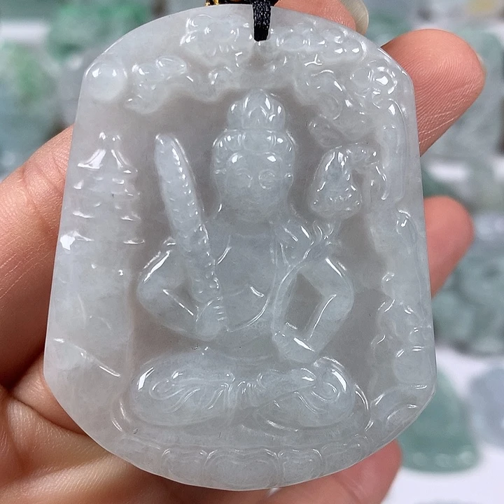 翡翠未镶嵌颈饰虚空藏福利