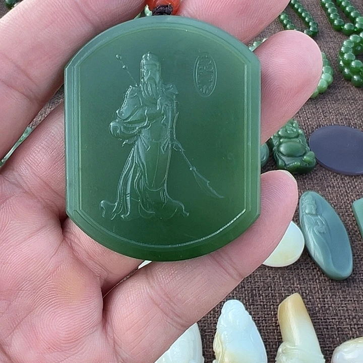 吊坠(不含链)未镶嵌和田玉（碧玉）