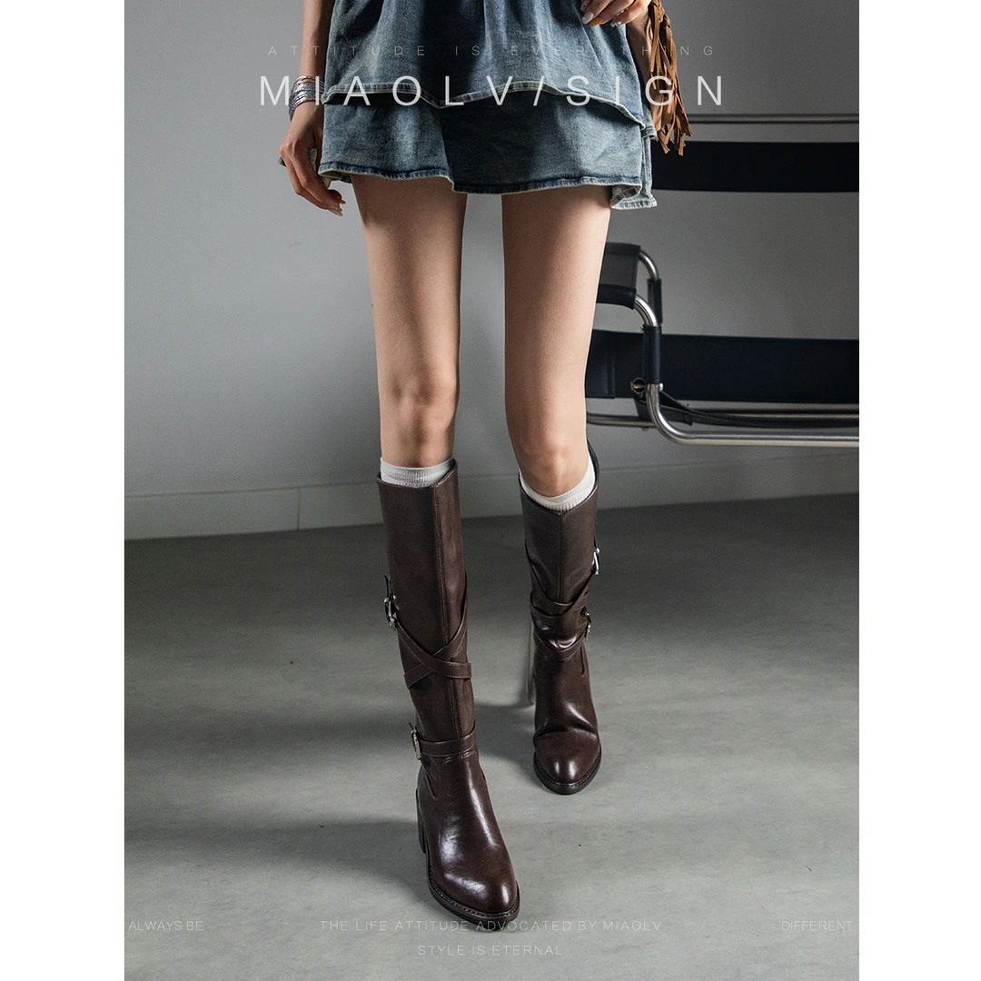 YF104「妙侣」北欧秘境~复古不过膝长筒靴女秋冬英伦粗跟皮带扣骑士
