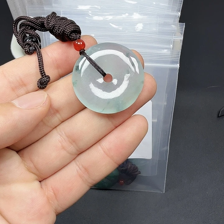 翡翠未镶嵌颈饰21微瑕不退换
