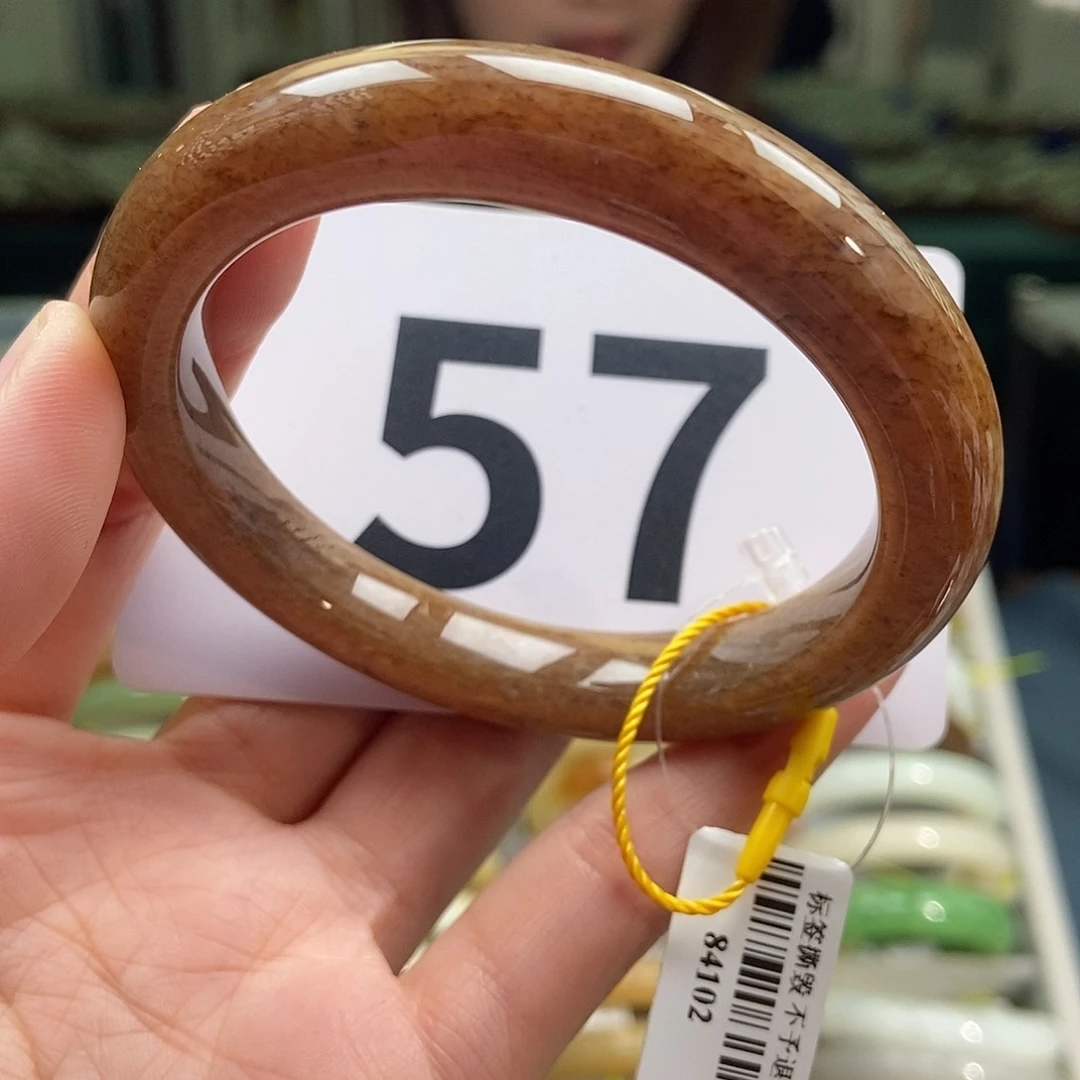 和田玉手镯未镶嵌纹