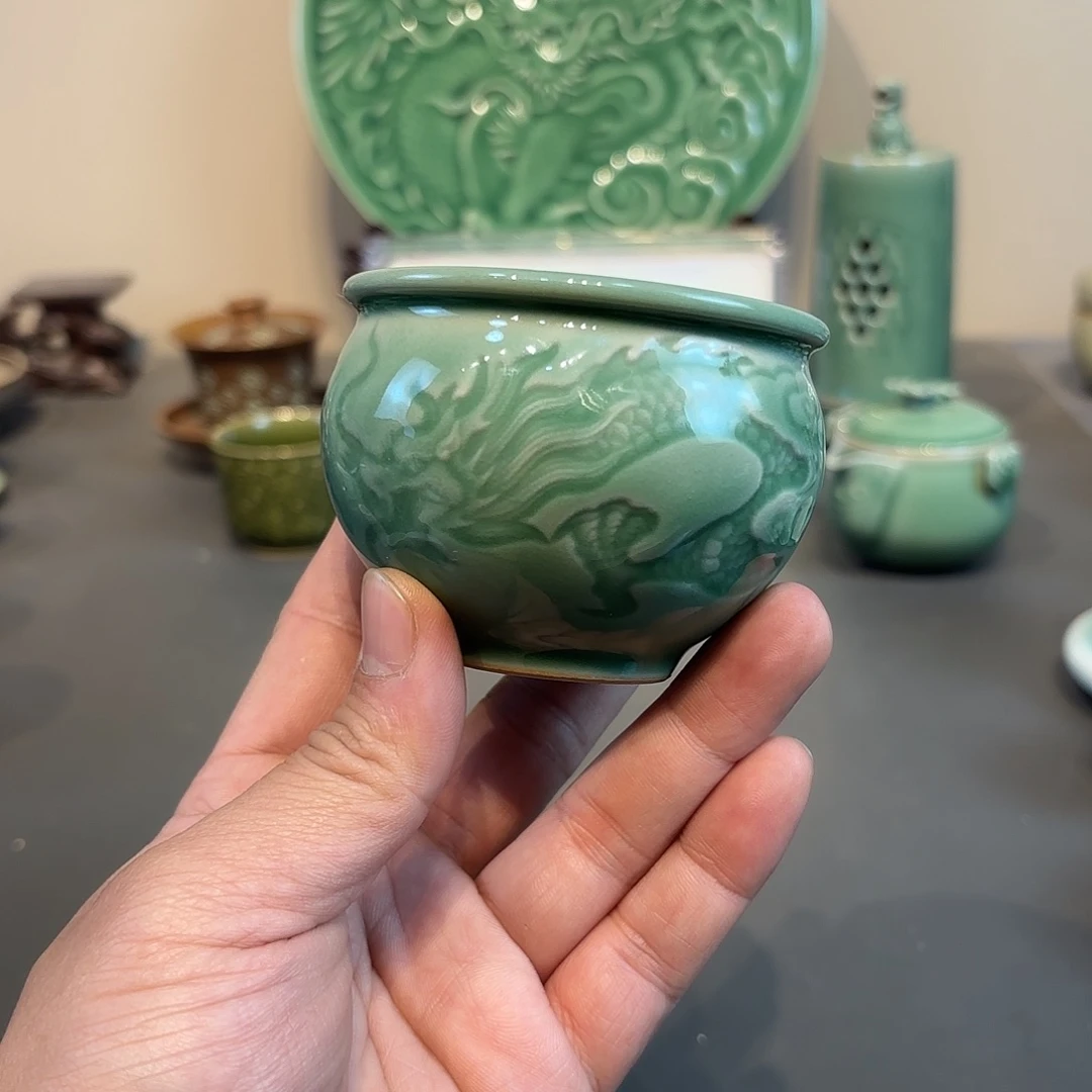 瓷片龙泉青瓷福利青瓷