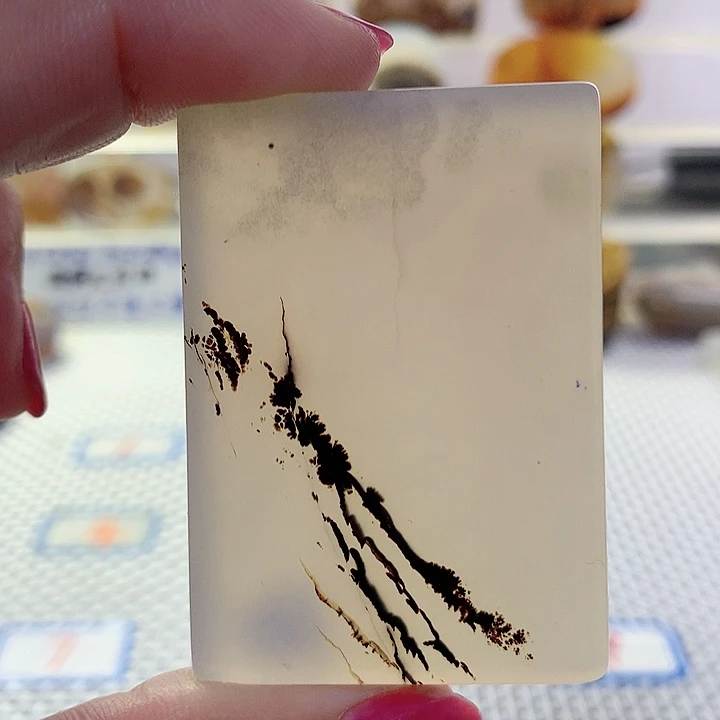 玛瑙/玉髓吊坠未镶嵌