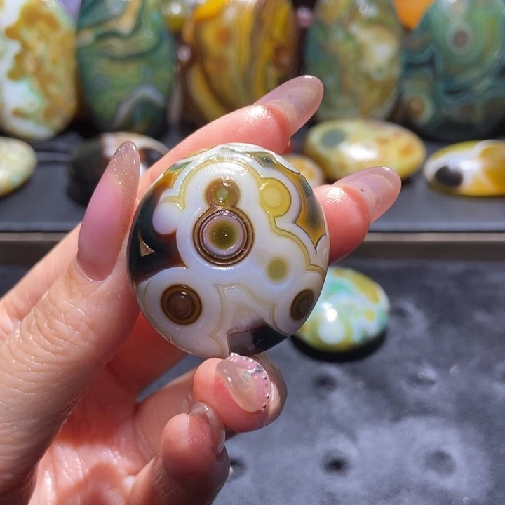 【闪购商品】玛瑙/玉髓珠宝奇石未镶嵌沙****行