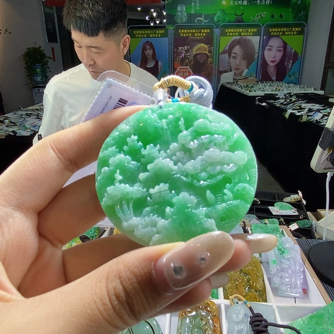 颈饰未镶嵌翡翠翡翠