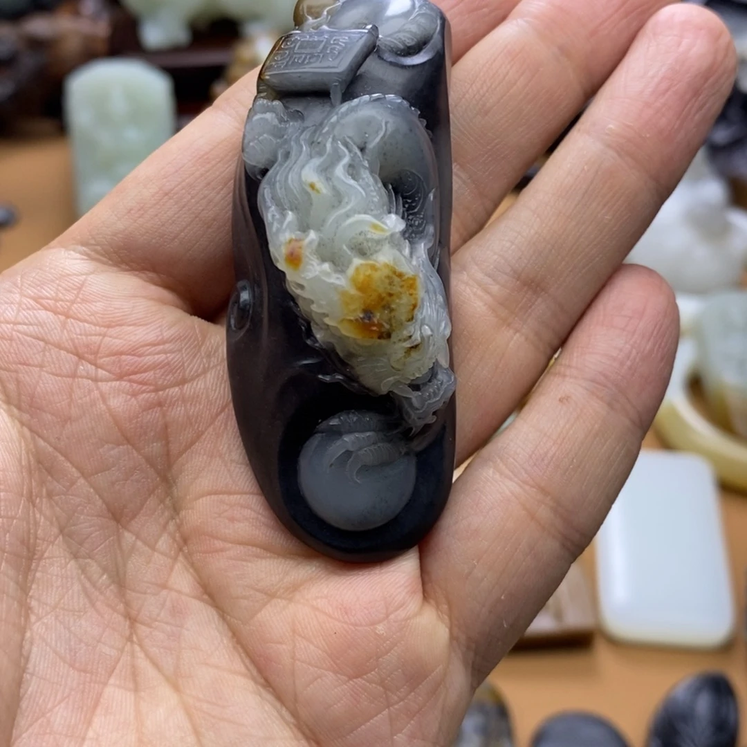 和田玉挂件未镶嵌