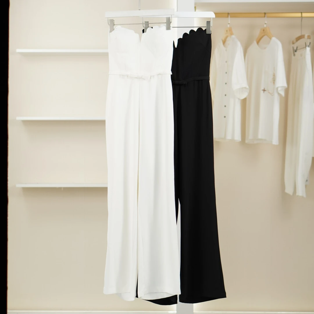 麦迪尚品【蒙M】50516131 夏季简约性感抹胸连体裤品牌撤柜女装