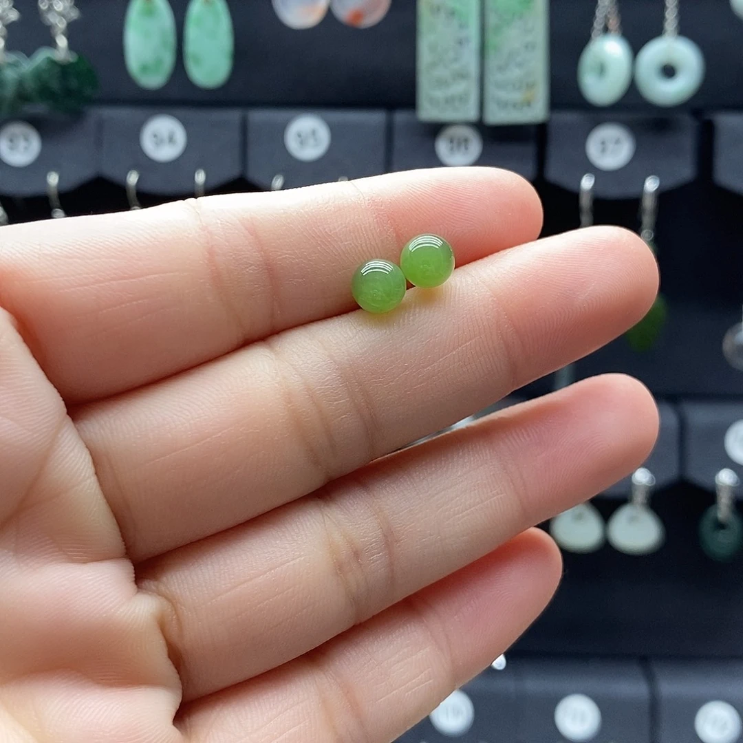 和田玉银S925镶嵌耳饰