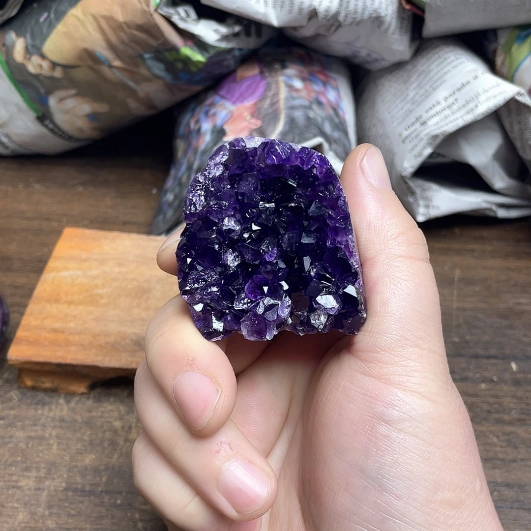 紫晶大型摆件（非配饰）未镶嵌