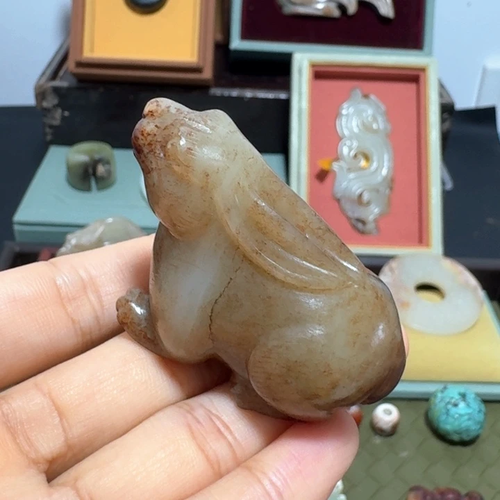 小***跑颈饰未镶嵌和田玉