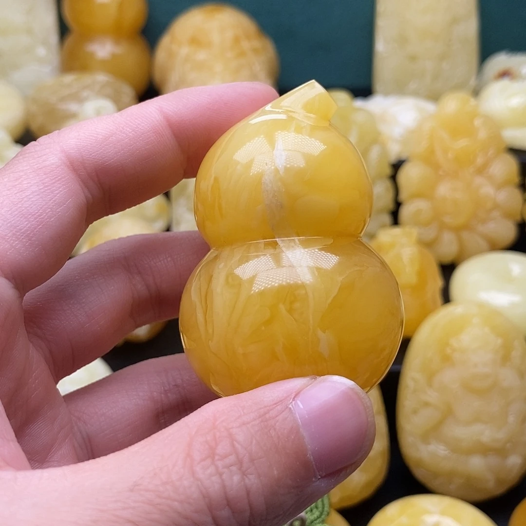 琥珀颈饰未镶嵌琥珀蜜蜡吊坠