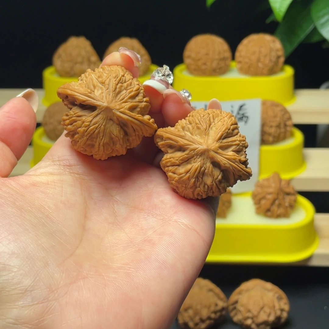 文玩核桃把件40全品磨盘