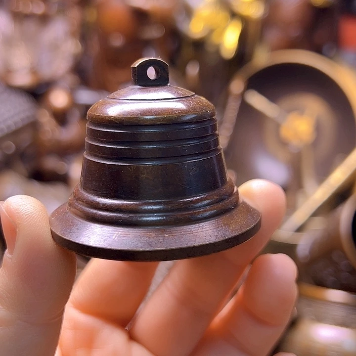 铜12233566688966633556633