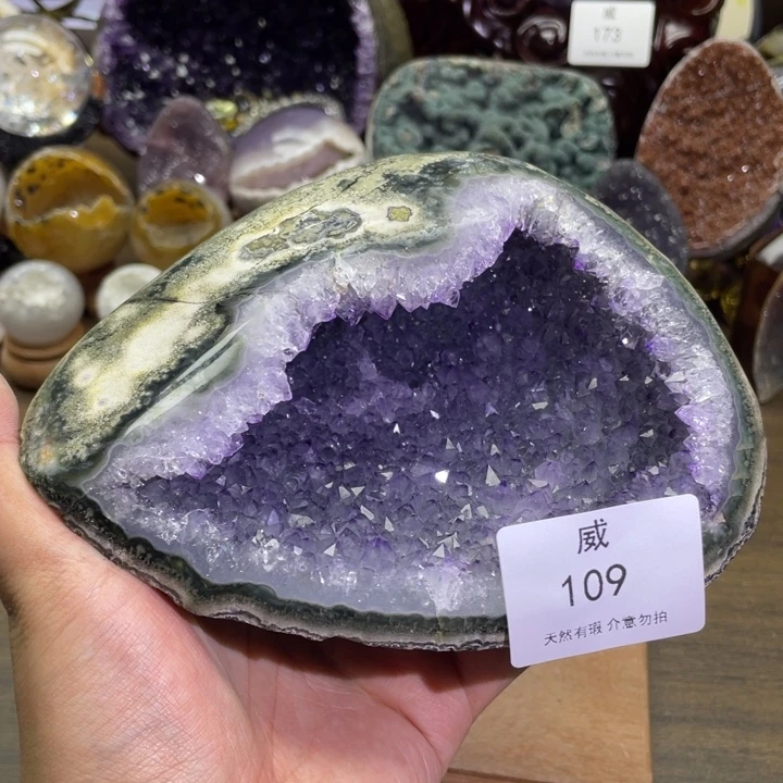 未镶嵌珠宝半成品水晶