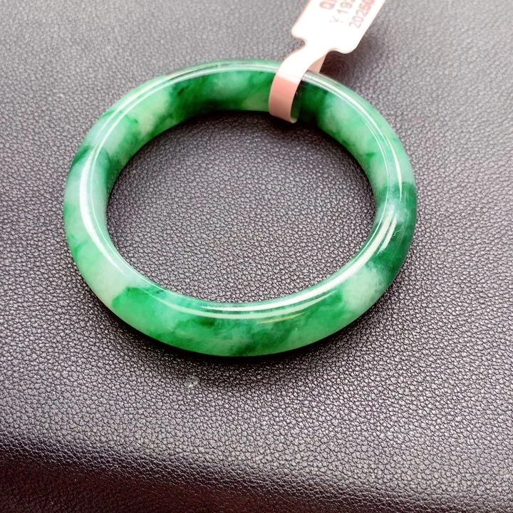 未镶嵌手镯翡翠翡翠
