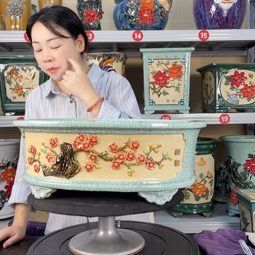 人**查正宗岭南石湾花盆