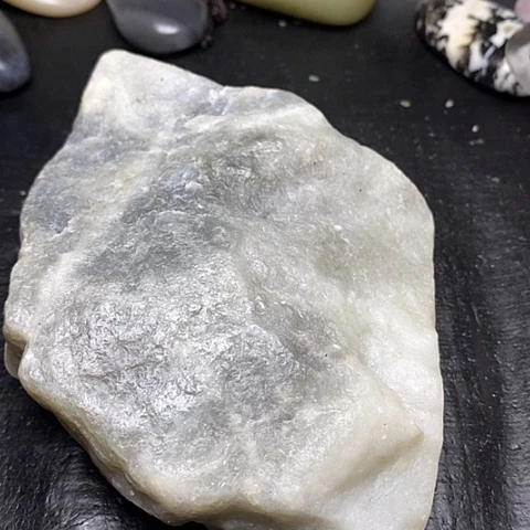 和田玉未镶嵌摆件