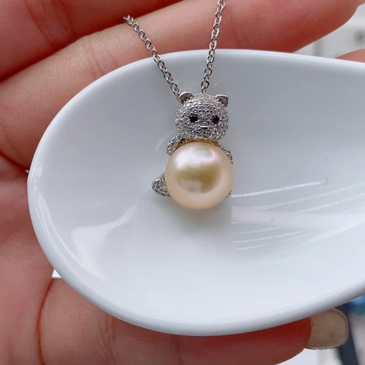 颈饰银S925镶嵌淡水珍珠