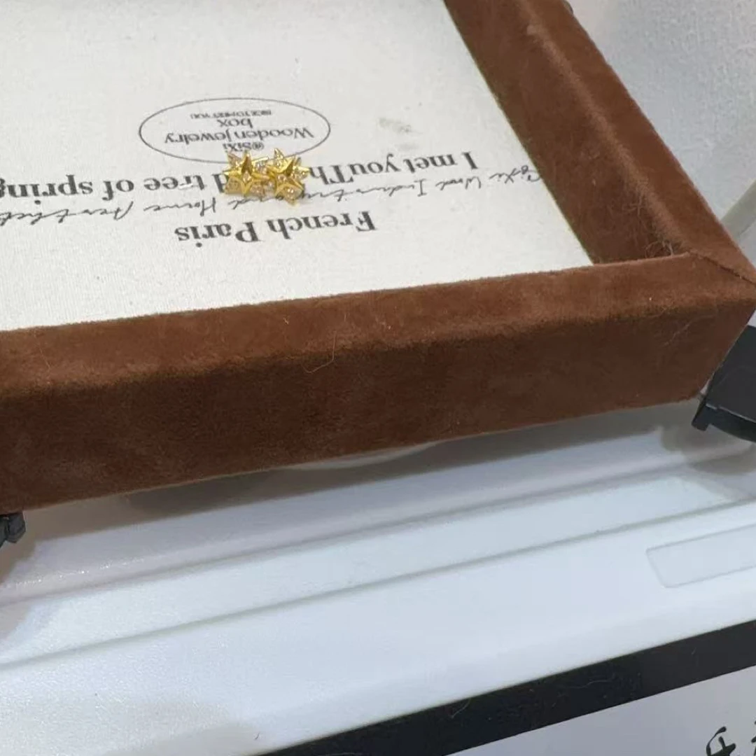 足金精品工艺耳饰