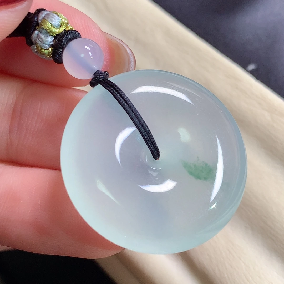 翡翠未镶嵌颈饰扣子