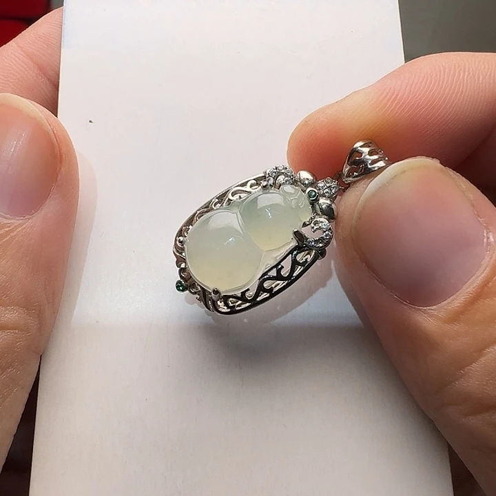 翡翠银S925镀金镶嵌颈饰