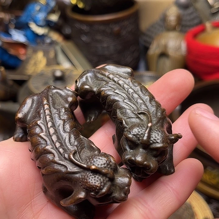 精美铜器批发档口