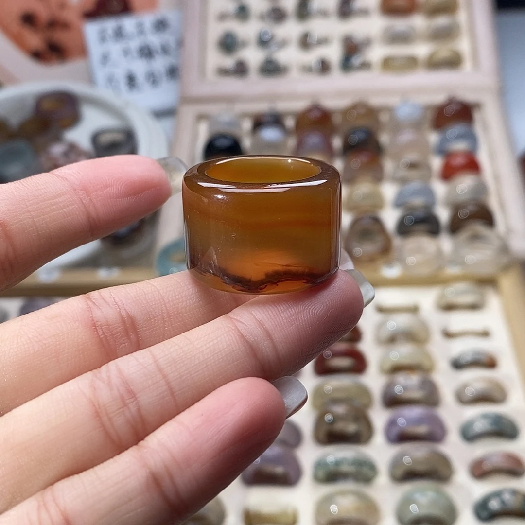 (***种玛瑙/玉髓未镶嵌戒指