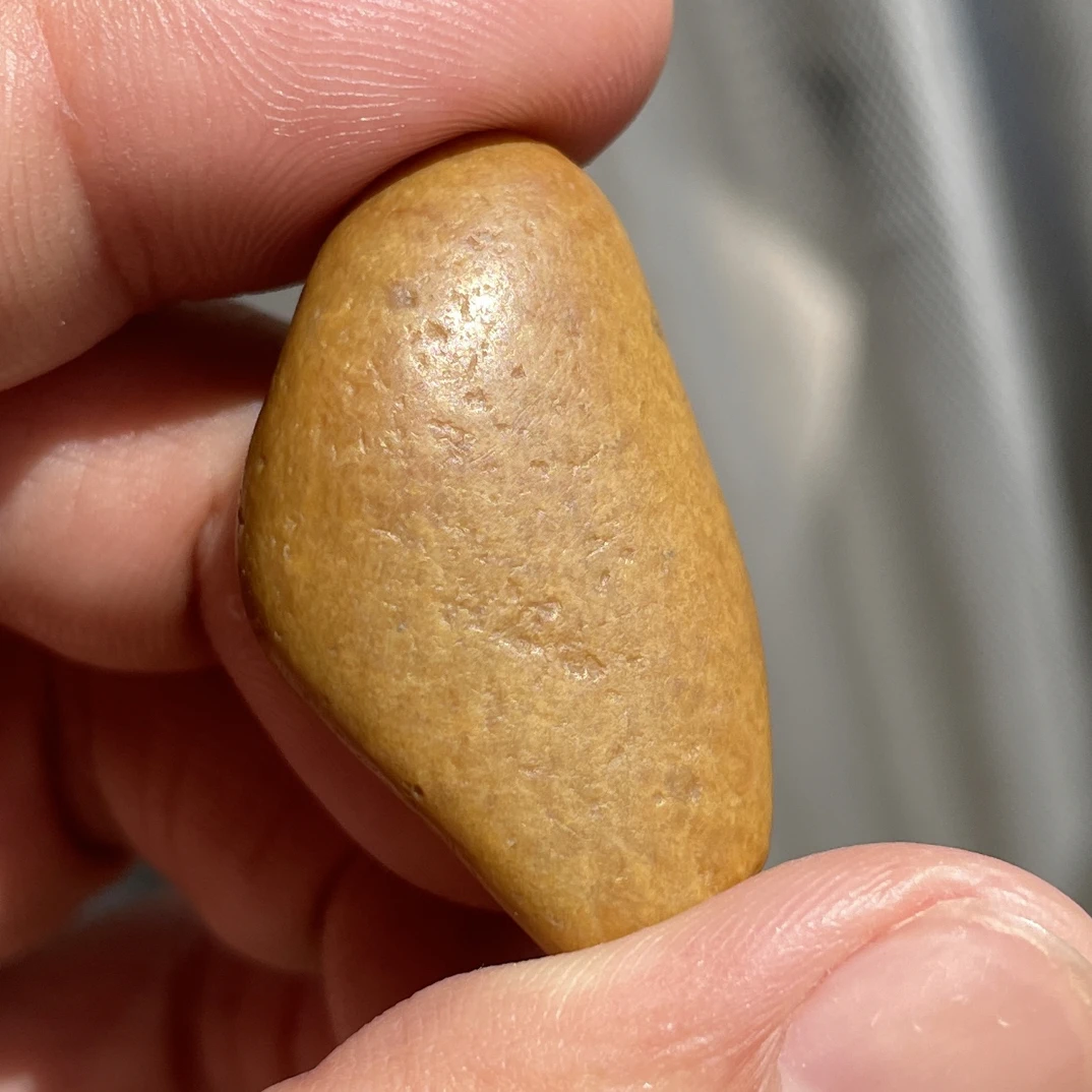 寿山田黄原石黄皮黄肉丝明显