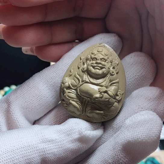颈饰未镶嵌南红玛瑙