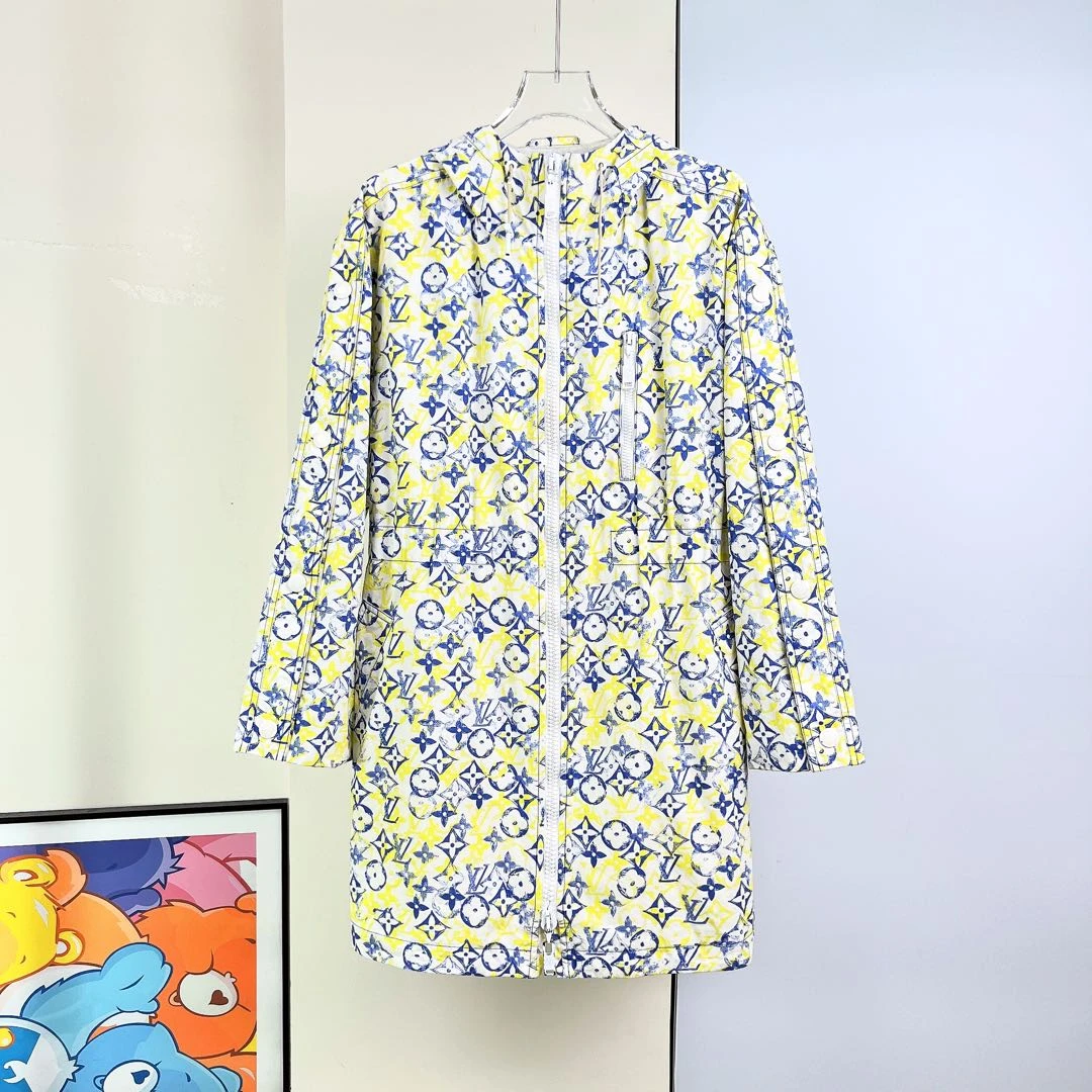 99新 LouisVuitton/路易威登  拉链连帽外套/36码/Xspa7945
