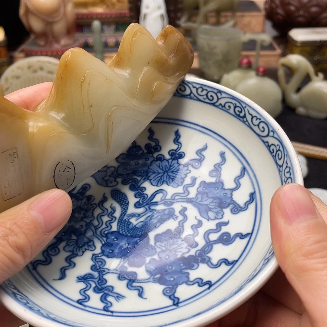 先***房瓷片新号开播磁盘一个摆件